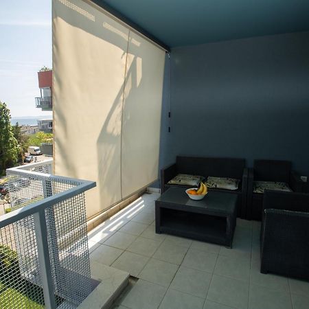 Apartment Fluid- Free Parking Split Exterior foto