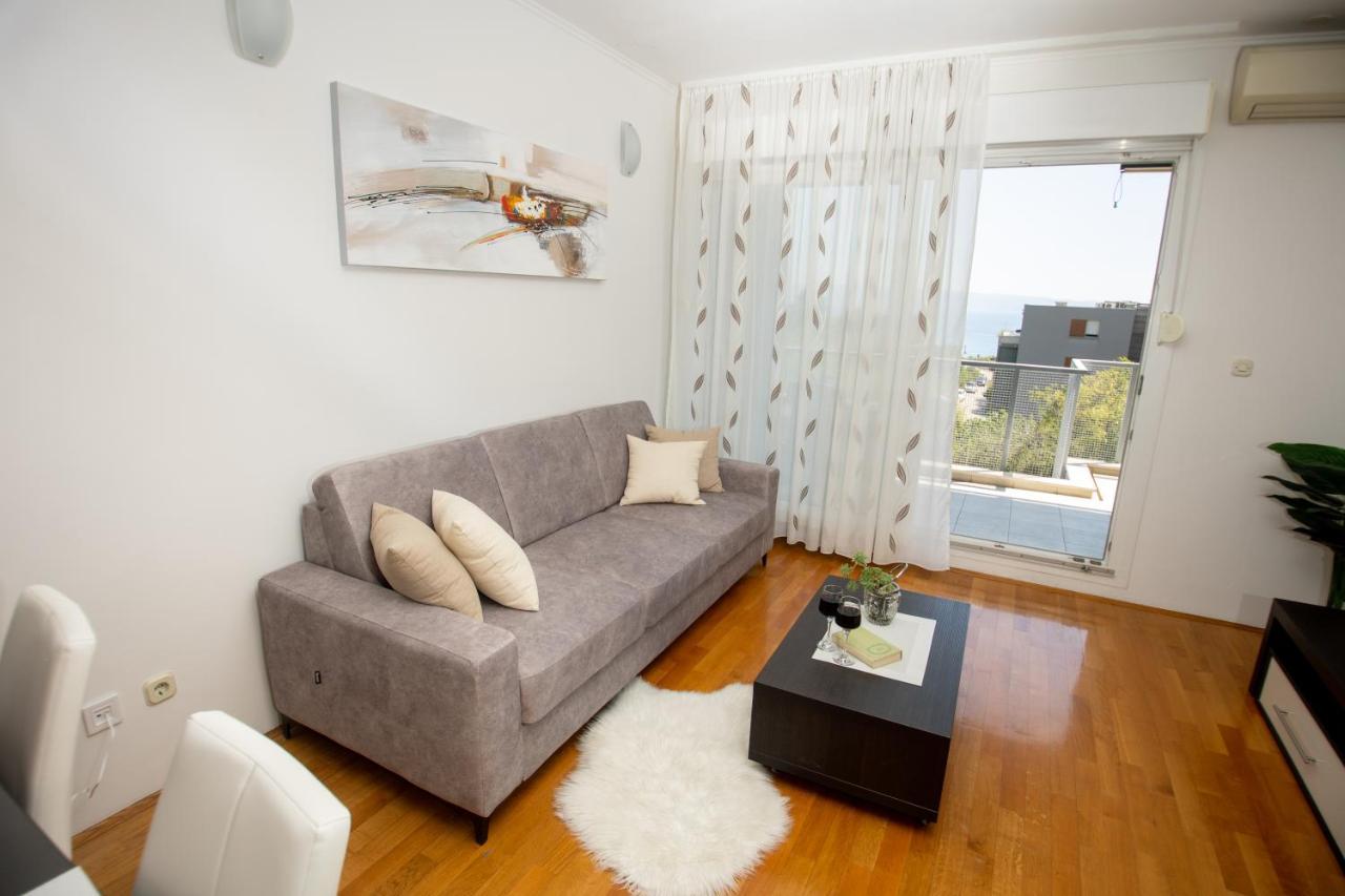 Apartment Fluid- Free Parking Split Exterior foto